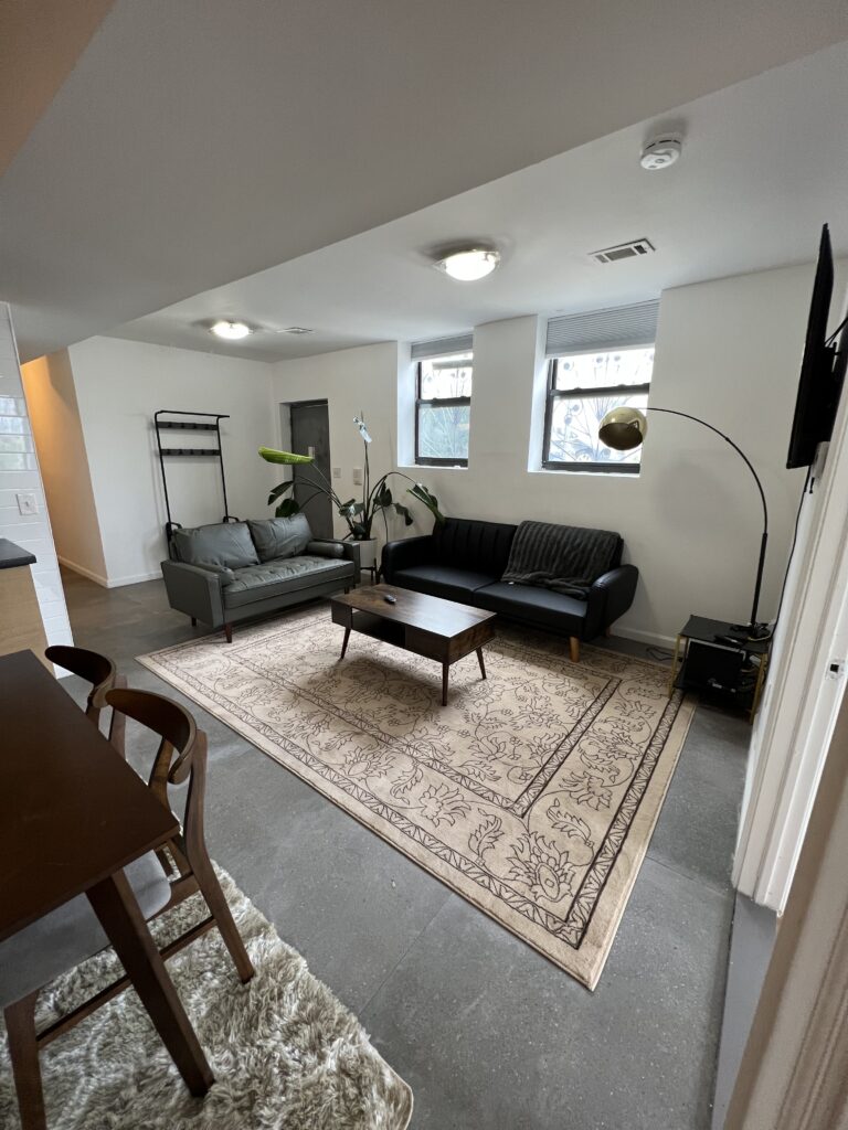 39 Newkirk St — image 1