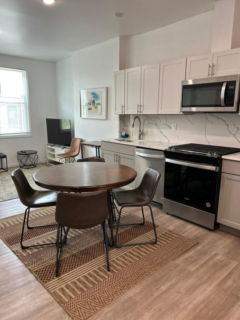 82 Madison Ave — image 11